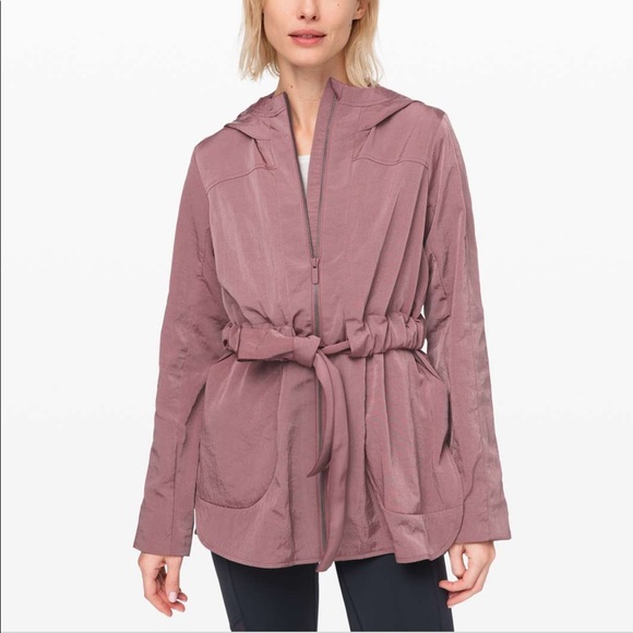 Lululemon new moves jacket - Picture 1 of 14